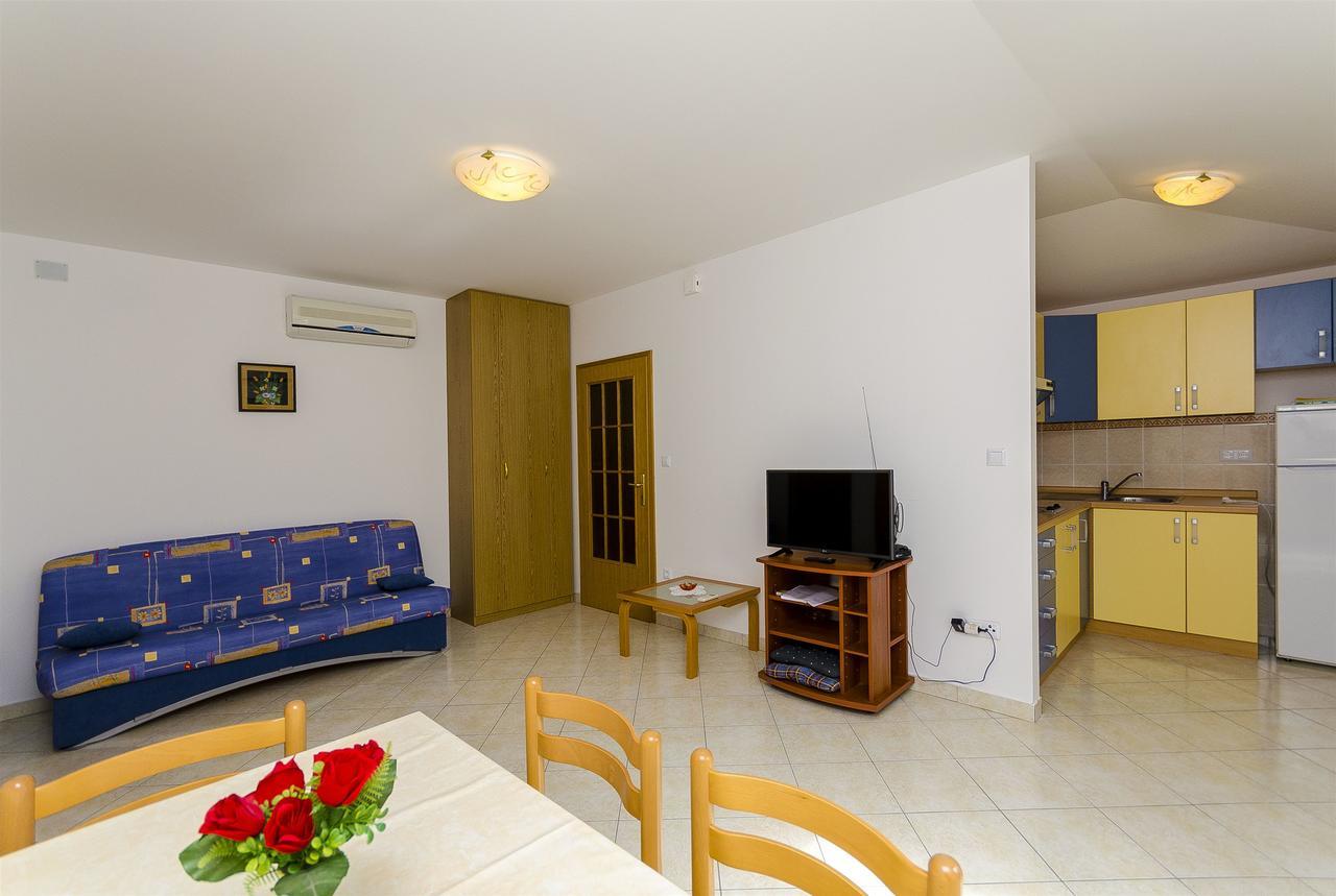 Apartments Krusica Trogir Exterior foto